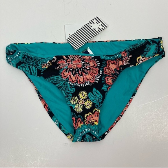NWT * SPLENDID Reversible Farm House Floral Retro Bikini Bottom.  Size S - Picture 6 of 13